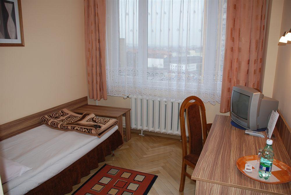 Voco Katowice By Ihg Hotel Luaran gambar