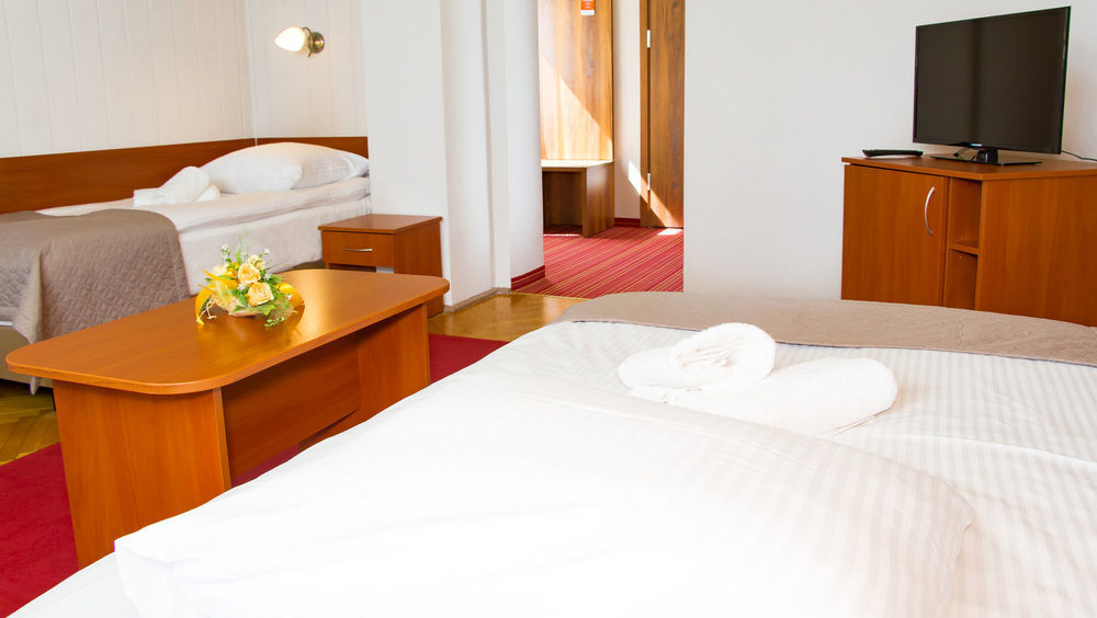 Voco Katowice By Ihg Hotel Luaran gambar